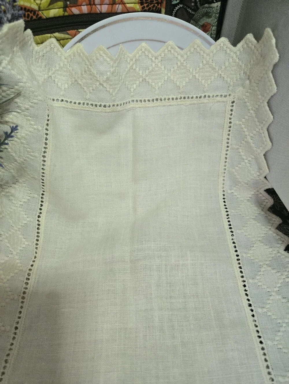 4/$15 Vintage Ivory Lace Placemat 12x18